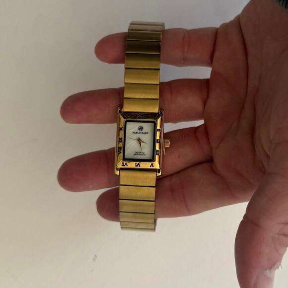 Y2K Gold Rectangle Quartz Watch with Roman Dial Unisex 8.5" New - Picture 2 of 5